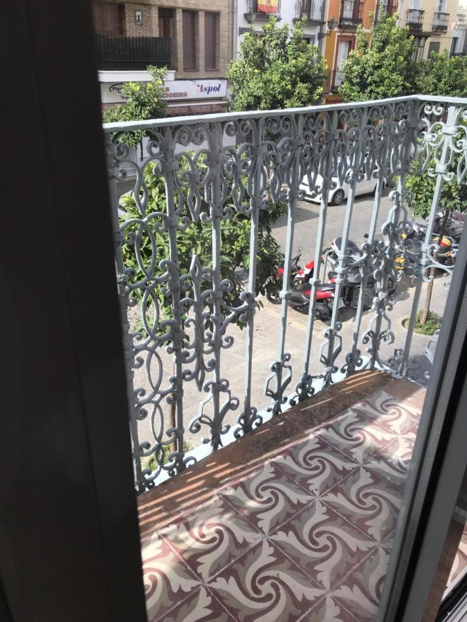 San Jorge Suites Triana セビリア エクステリア 写真